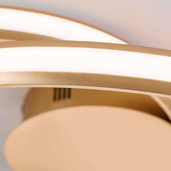 Nahaufnahme einer LED Deckenleuchte mit kreisförmigem Design