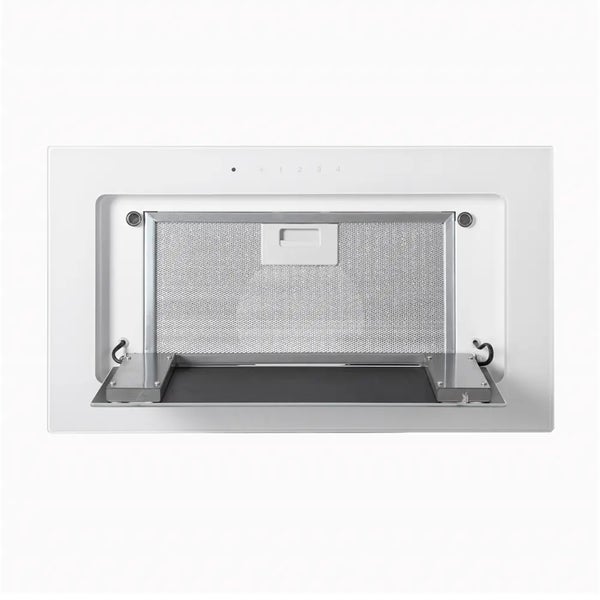 Weiße Dunstabzugshaube mit Metallfilter