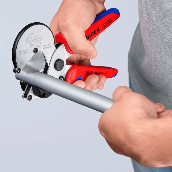 Knipex Rohrschn.f.Verbund-und Kunststoffrohre mit Mehrkomponenten-Hüllen 210 mm - 902525