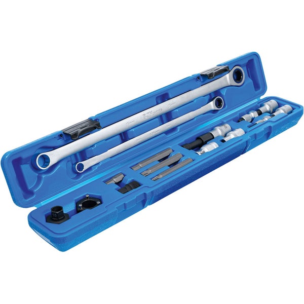 Ratschenschlüssel und Bit Set in blauem Koffer