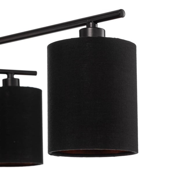 Deckenleuchte mit zylindrischen schwarzen Stoffschirmen und schwarzem Metallgestell.