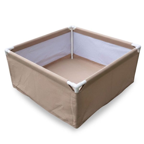 Sandkasten mit Stoffbezug und Kunststoffelementen