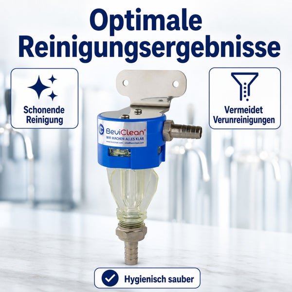 BeviClean Reinigungsadapter für Schankanlagen mit Wandhalterung und Schlauchanschluss für hygienische Reinigung und Vermeidung von Verunreinigungen