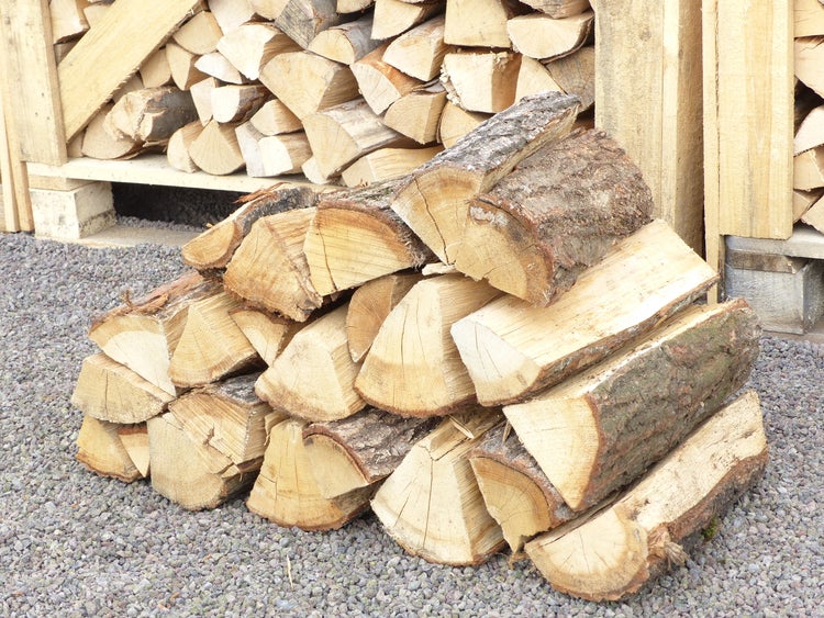 30 Kg  Feuerholz Kaminholz Brennholz Eiche trocken Premiumqualität