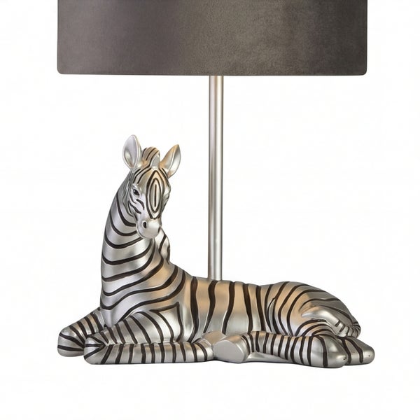 Dekorative Tischleuchte mit Zebra-Design und Lampenschirm