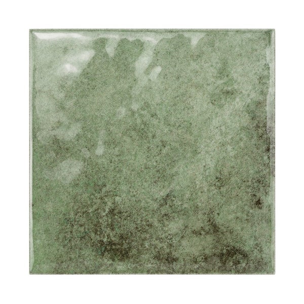 Quadratische Wandfliese mit glänzender Oberfläche und strukturierter Optik für Innenbereiche