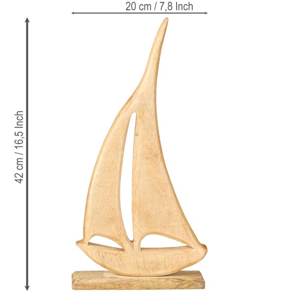 Dekorative Holzskulptur eines Segelboots, 42 cm hoch