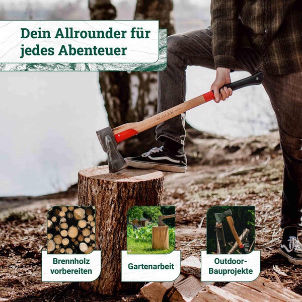 Person mit einer Adler Axt bei der Arbeit im Freien zum Brennholz spalten und für Gartenprojekte.