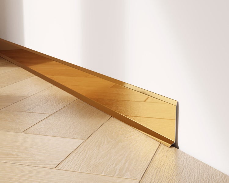 Sockelleiste aus Metall zwischen Wand und Bodenbelag