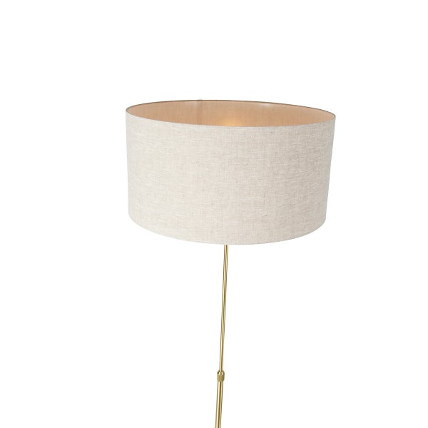 Stehlampe mit Stoffschirm und Metallfuß