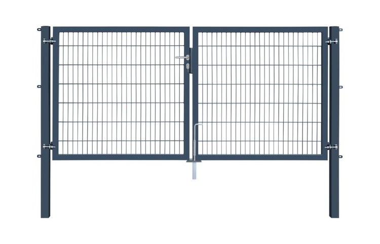 Doppeltor aus Metall mit Schloss