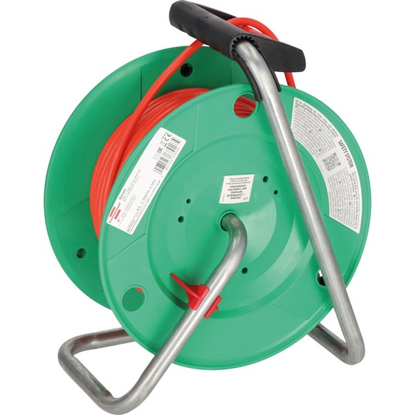 Kabeltrommel mit Kabel und Stecker