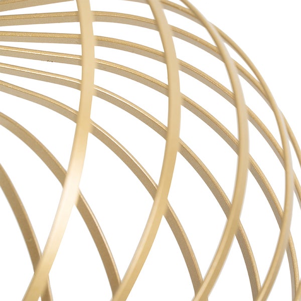 Detailansicht eines Lampenschirms aus Metallstreben