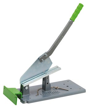 Laminatschneider mit Hebelgriff und Metallklinge zum präzisen Schneiden von Laminat und Vinylböden.
