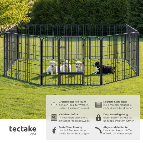 Freilaufgehege aus Stahl mit Hunden auf Rasenfläche