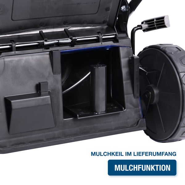 Detailansicht eines Rasenmähers mit eingesetztem Mulchkeil für die Mulchfunktion.