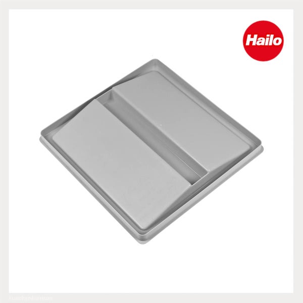 Grauer Hailo Kunststoffdeckel für Mülltrennsysteme. Hailo Logo.