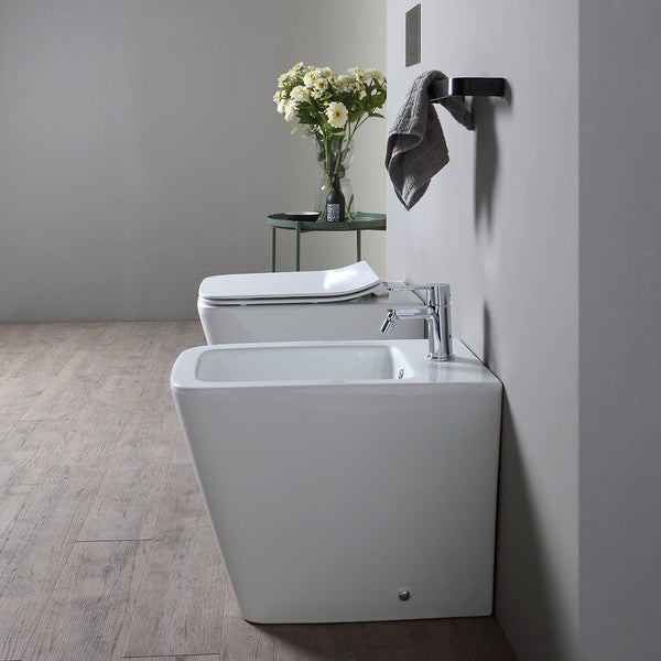 WC ohne Spülrand, Bidet + Toilettensitz mit Absenkautomatik | Rock