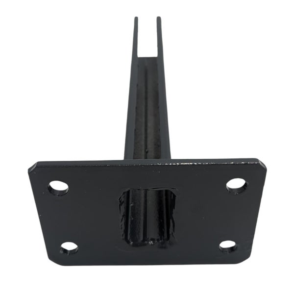 Metallpfostenhalterung mit quadratischer Basis und vier Löchern