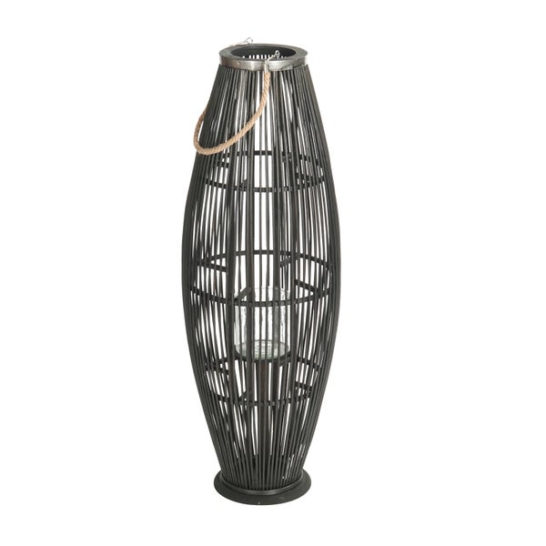Windlicht aus Rattan mit Glaseinsatz und Seilgriff