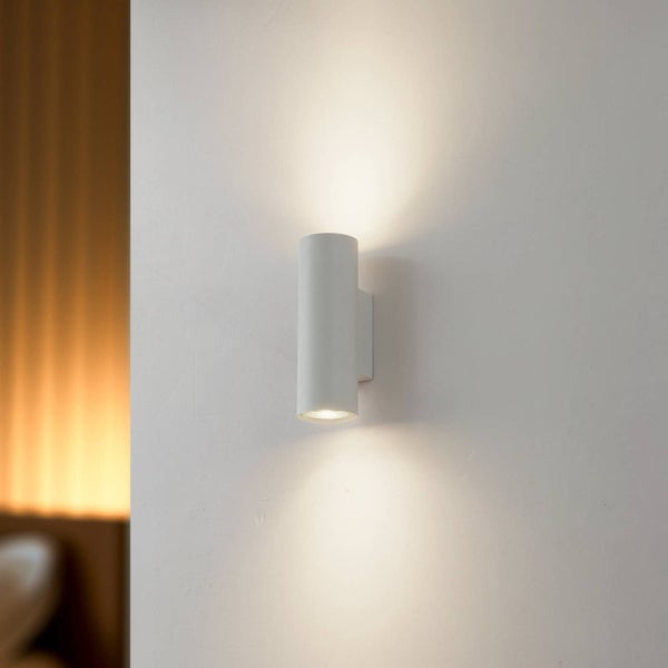 Lindby Wandleuchte, Wandlampe Innen Joffrey (Modern) in Weiß aus Aluminium (2 flammig GU10) - Wandstrahler Wandbeleuchtung Schlafzimmer / Wohnzimmer Wohnzimmerleuchte