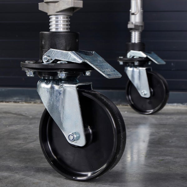 Zwei Rollen mit Feststellbremse für Werkstattmöbel