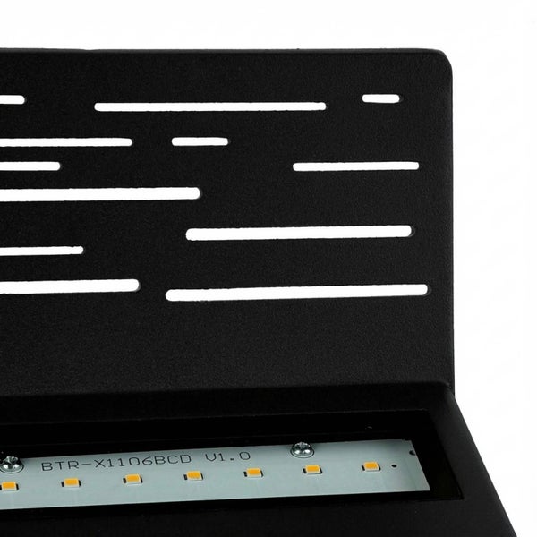 Detailansicht einer LED-Leuchte mit Kühlkörper