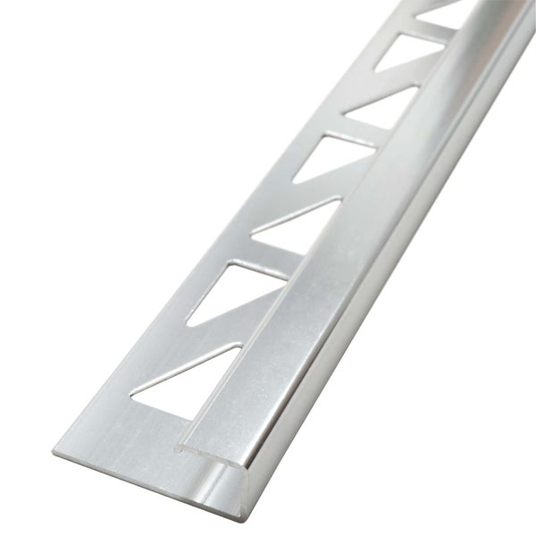 Fliesenschiene aus Aluminium mit gestanzten Dreiecken für die Befestigung.
