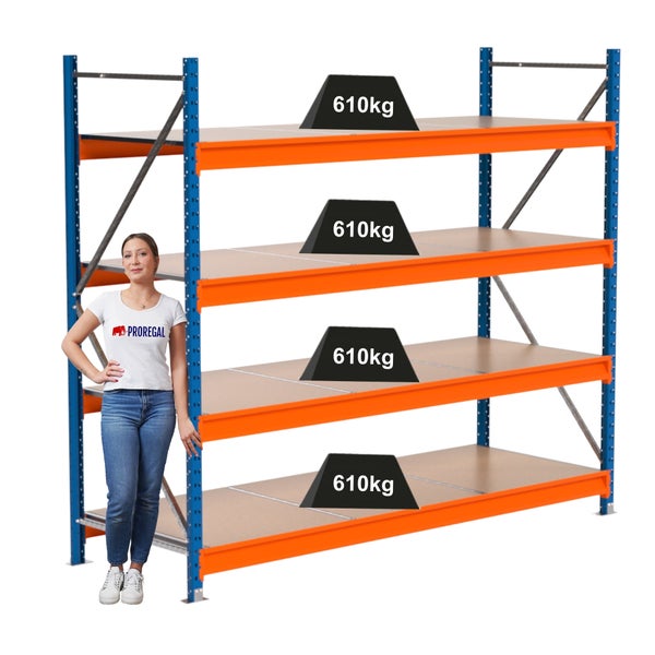 Regal mit vier Ebenen und einer Traglast von 610 Kilogramm pro Ebene