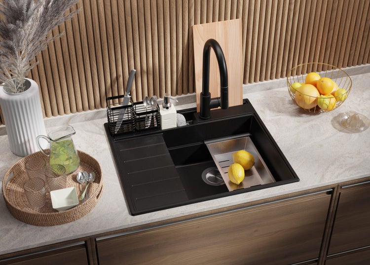 PRIMAGRAN Granitspüle Schwarz 62x53cm, Spülbecken 1 Becken + Küchenarmatur 32x20cm + Ablauf-Set + Küchenzubehörset, Küchenspüle ab 45er Unterschrank - Sydney Pocket