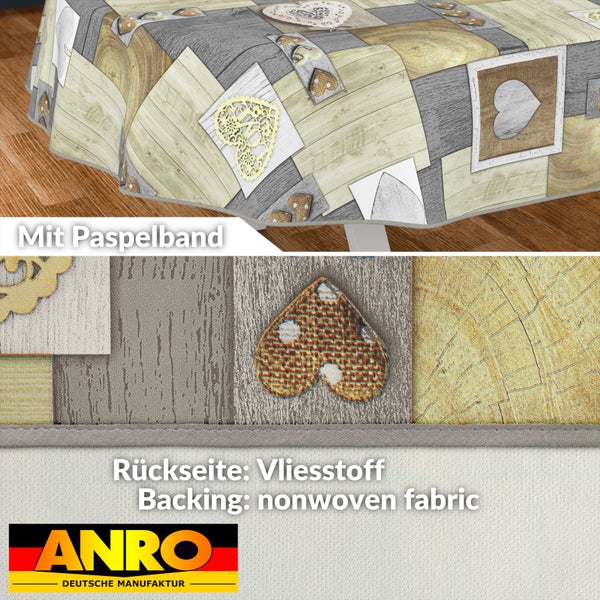 Tischdecke mit Herzmuster und Paspelband