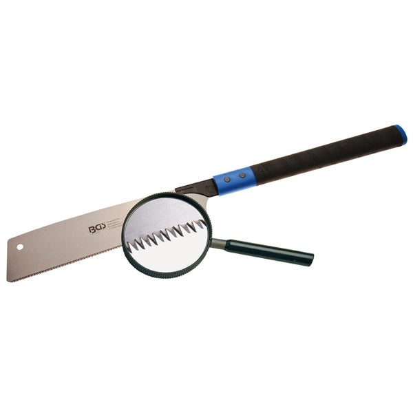 BGS Handsäge mit Lupe zur Detailansicht der Sägezähne