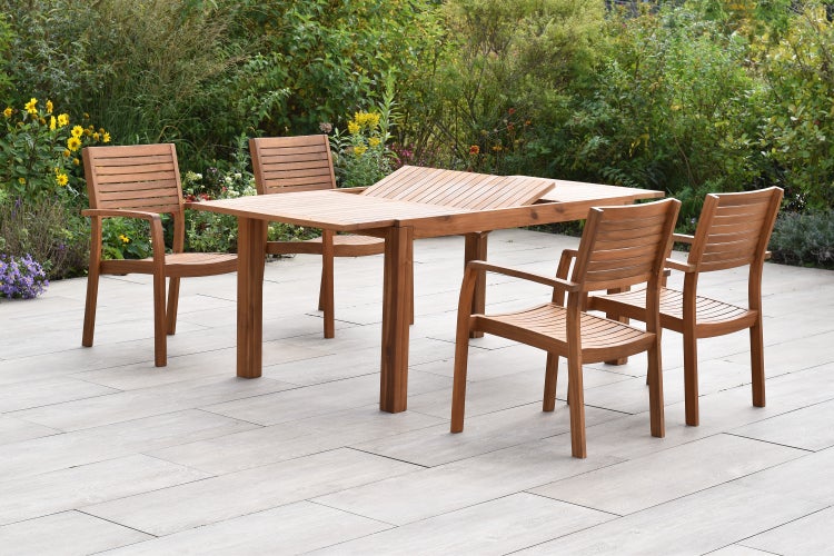 Batavia Set 5tlg., 4 Stapelsessel, Ausziehtisch 150 (200) x 90 cm, Akazie