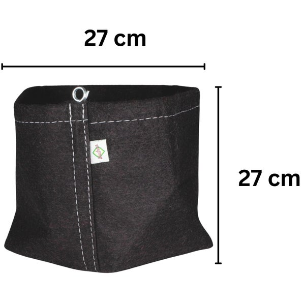 Pflanzsack aus Textil, 27 Zentimeter breit und 27 Zentimeter hoch, mit weißer Naht und Metallöse.