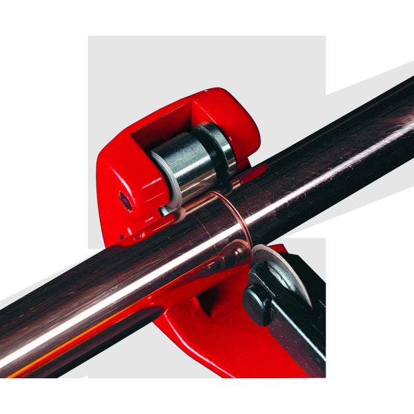 Rohrabschneider zum Schneiden von Metallrohren