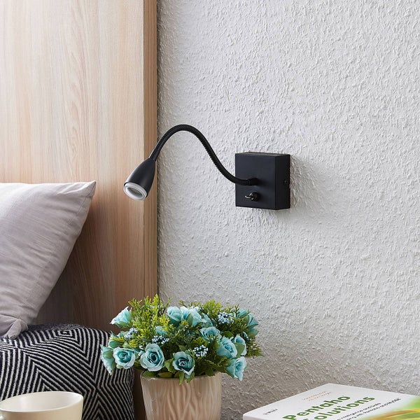 Lindby LED Wandleuchte, Wandlampe Innen Jolka (Modern) in Schwarz aus Metall (1 flammig ) - Wandstrahler Wandbeleuchtung Schlafzimmer / Wohnzimmer Schlafzimmerleuchte