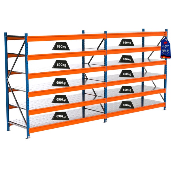 Zwei Lagerregale mit jeweils fünf Ebenen und einer Traglast von 690 Kilogramm pro Ebene.