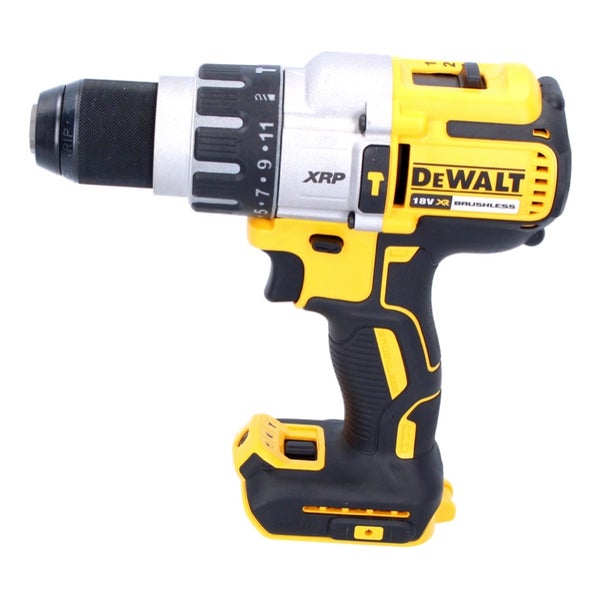 Gelb-schwarzer DeWalt 18 Volt XR Brushless Akku-Schlagbohrschrauber XRP mit Schnellspannbohrfutter und Drehmomenteinstellung.