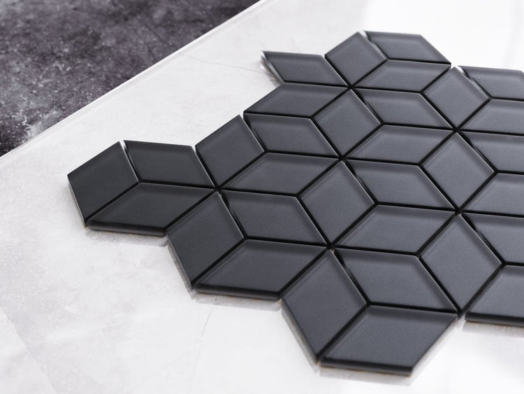 Glasmosaik auf Netz für Bad und Küche 26.5cm x 30.5cm - Soft black