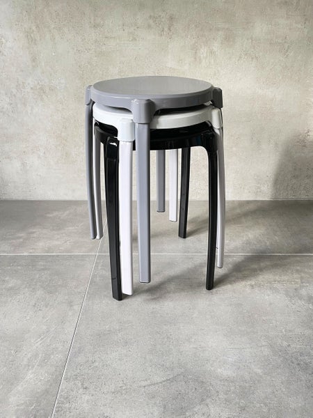 Bad-Hocker Max grau