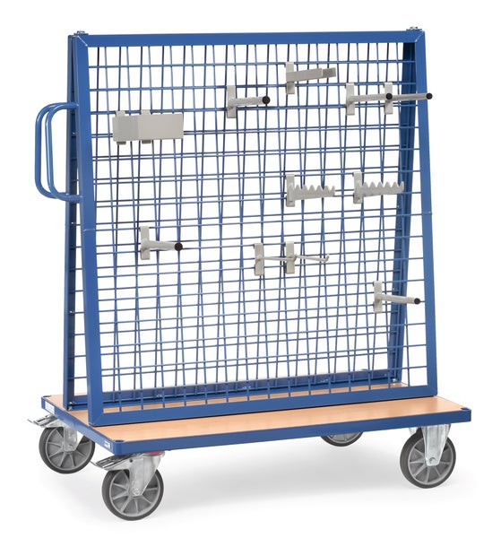 Blauer Gitterwagen mit Holzplatte und verschiedenen Halterungen