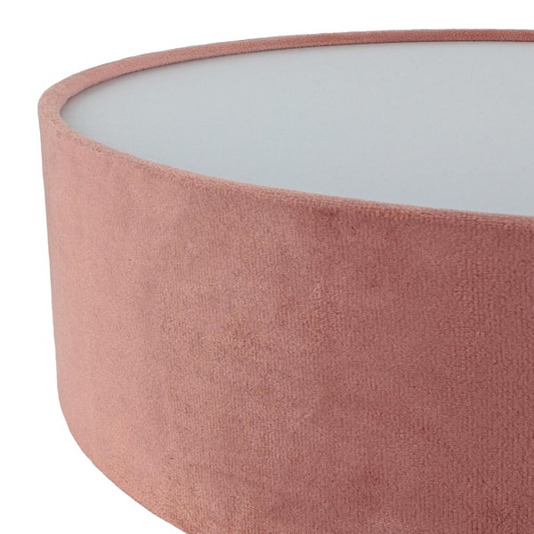 Detailansicht eines Lampenschirms mit Stoffbezug