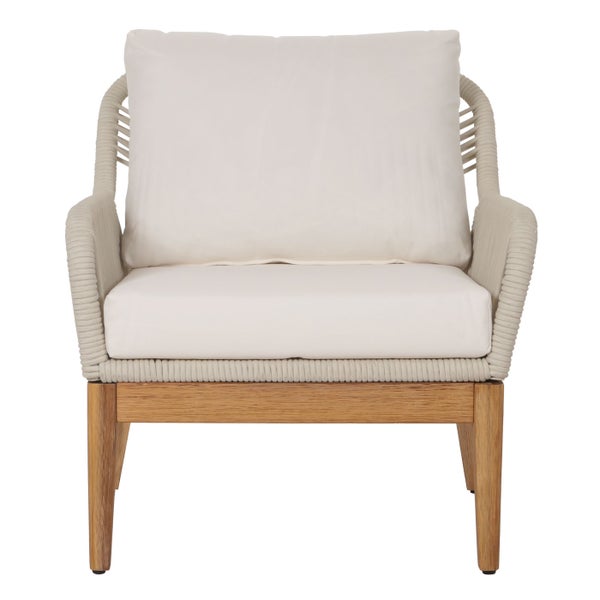 Garten-Loungesessel mit Holzgestell, Seilgeflecht und hellen Sitz- und Rückenkissen.