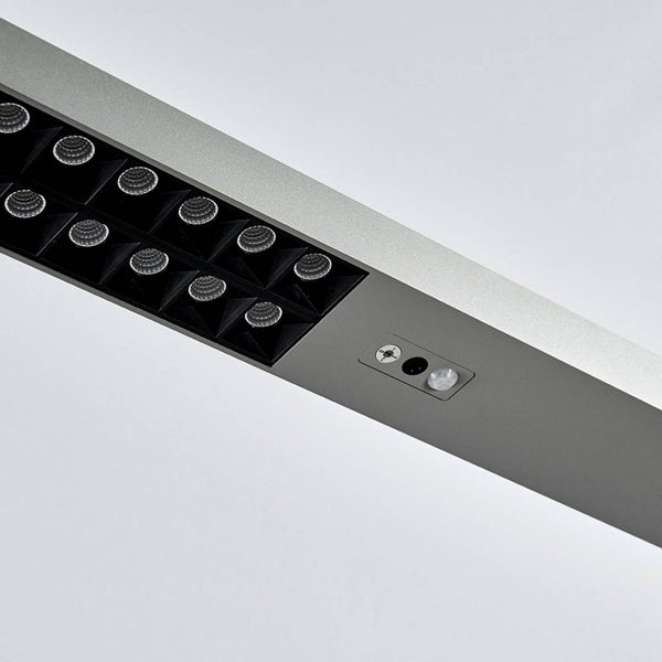 Arcchio LED Stehlampe / Bürostehleuchte dimmbar, mit Bewegungsmelder & Tageslichtsensor Uplight Downlight Büro 4000K