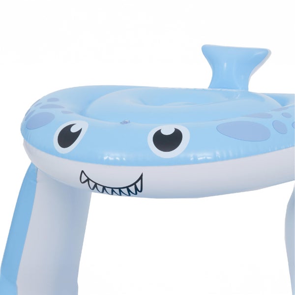 Aufblasbarer Kinderschwimmring in Hai Form aus Kunststoff für das Schwimmbecken