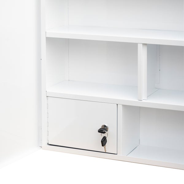 Weißer Stahlschrank mit Fächern, Schublade und Schlüssel