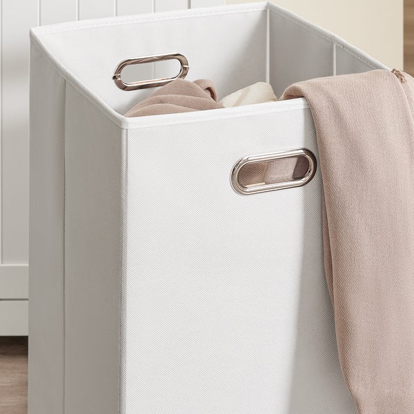 Wäschesammler aus Stoff mit Tragegriffen