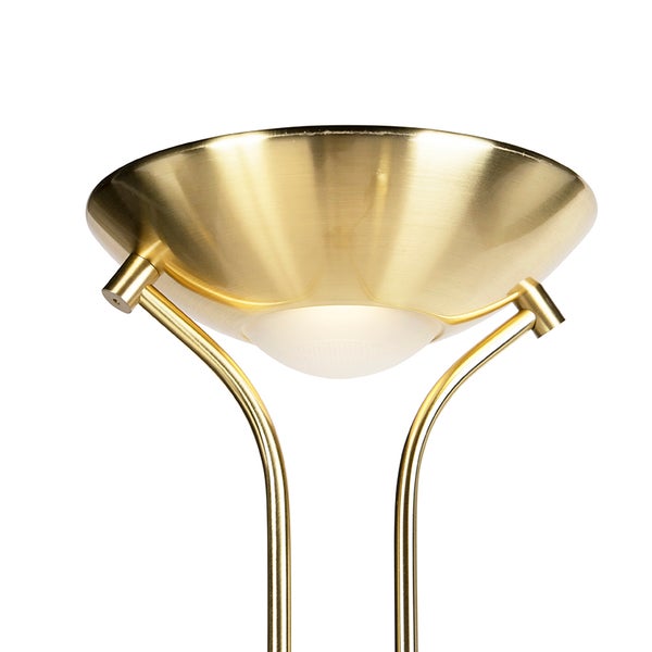 Detailansicht einer goldenen Stehlampe mit Lampenschirm und Leuchtmittel