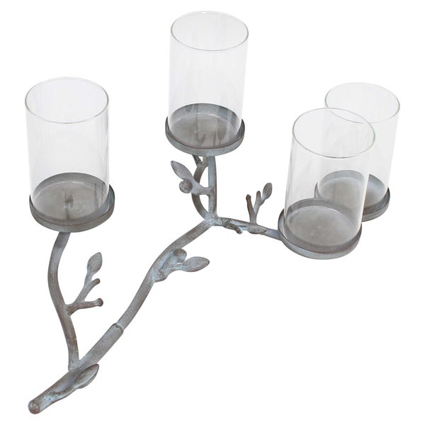Kerzenhalter mit Glaswindlichtern in Astform für vier Kerzen
