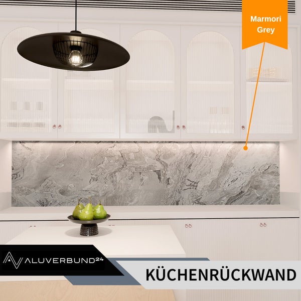 Küchenrückwand Marmori Grau in einer modernen Küche